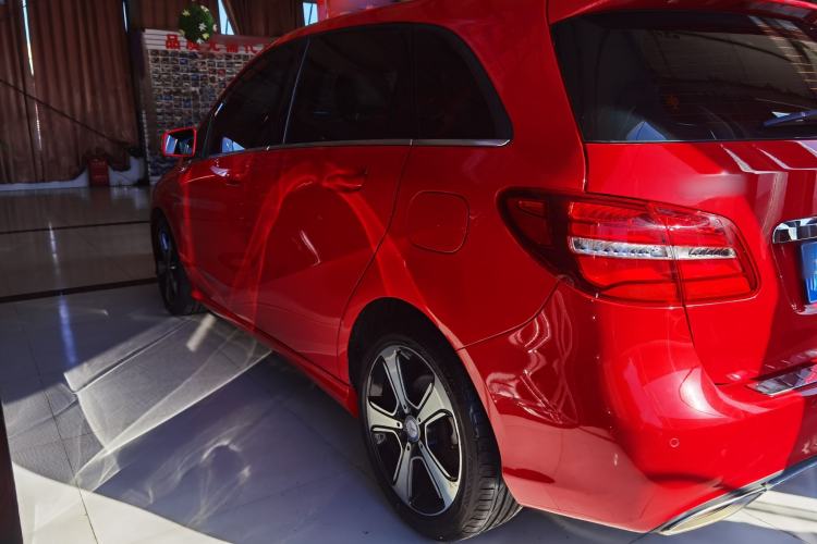 Used Mercedes-Benz B-Class 2016 B 200 Exclusive Edition