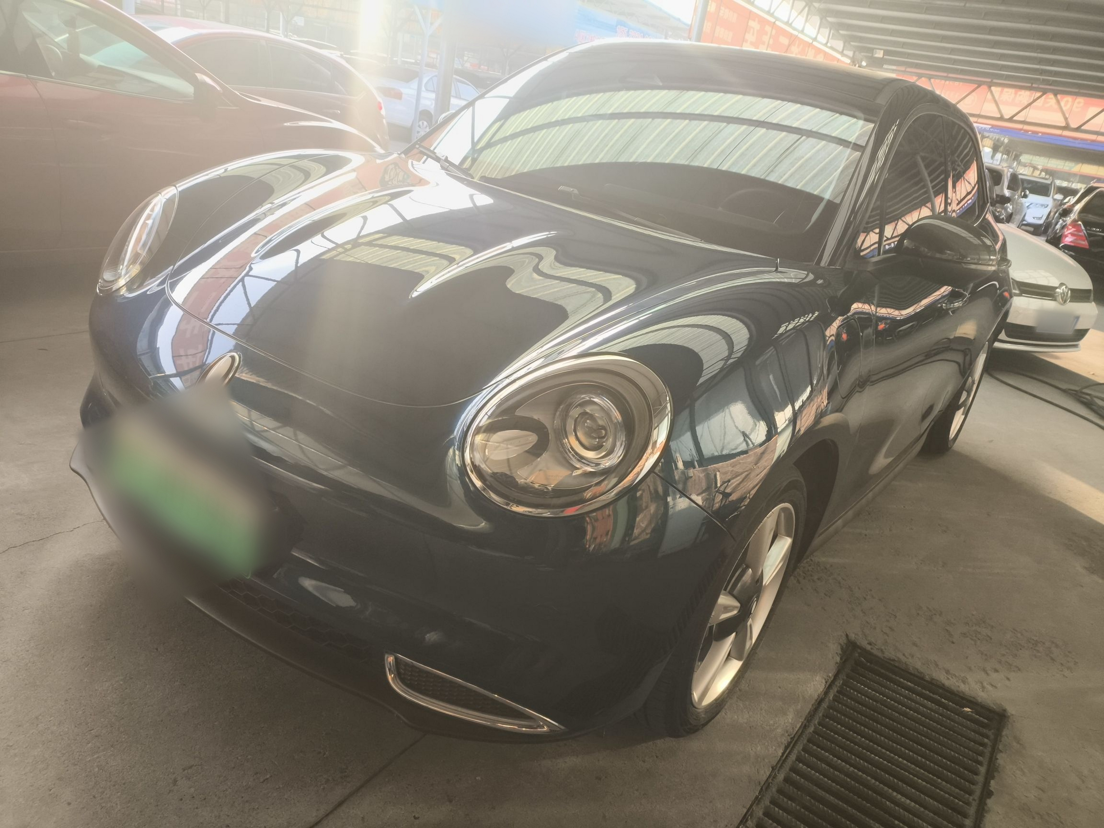 Под передней частью автомобиля