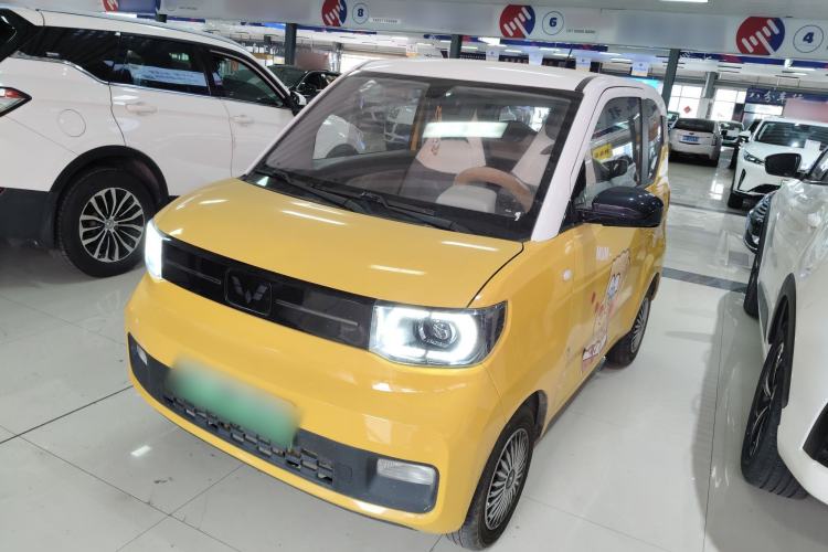 Used Wuling Hongguang MINIEV 2022 Macaron Premium Model – Lithium Iron Phosphate