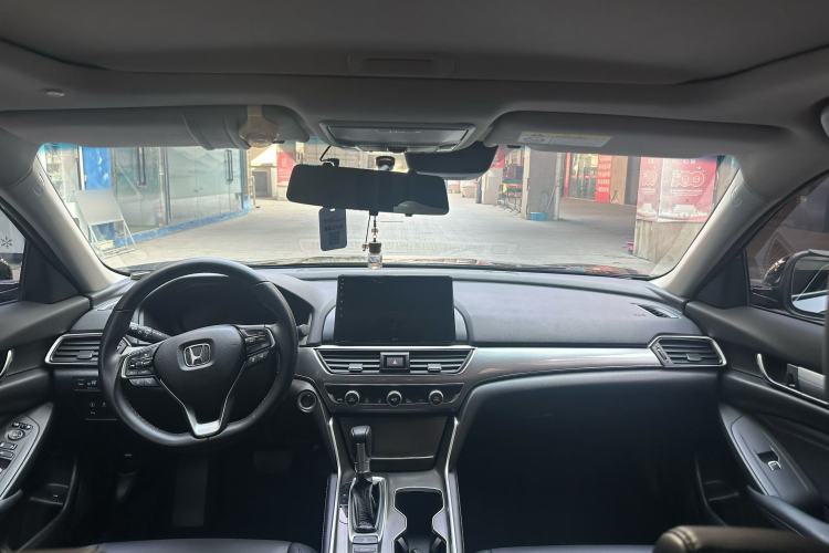 Used Honda Accord 2018 260TURBO Luxury Edition China VI
