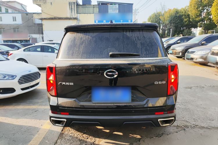 Used GAC Trumpchi GS8 2024 Linghang Series 2.0 TGDI Two-Wheel Drive Luxury Smart Connectivity Version
