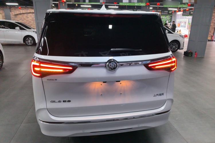 Used Buick GL8 2023 ES Lu Zun Deluxe Model