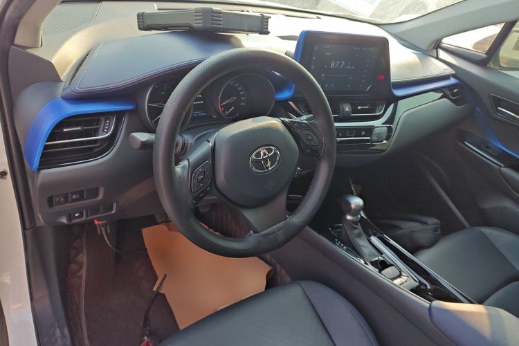 Used Toyota C-HR 2021 2.0L Luxury Edition

