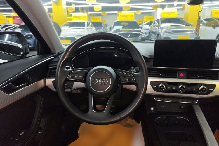 Used Audi A4L 2020 40 TFSI Fashionable and Elegant Model