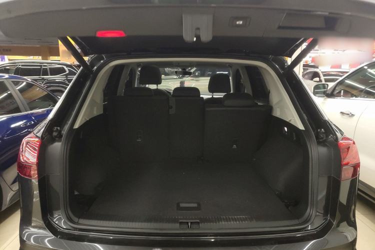 Used Volkswagen Tayron 2021 330TSI Two-Wheel Drive Luxury Smart Connectivity Version
