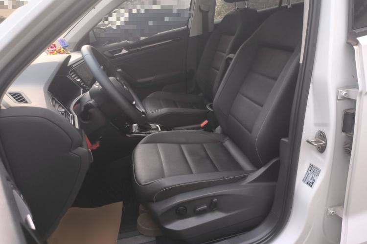 Used Volkswagen T-ROC 2022 280TSI DSG Two-Wheel Drive Elite PLUS
