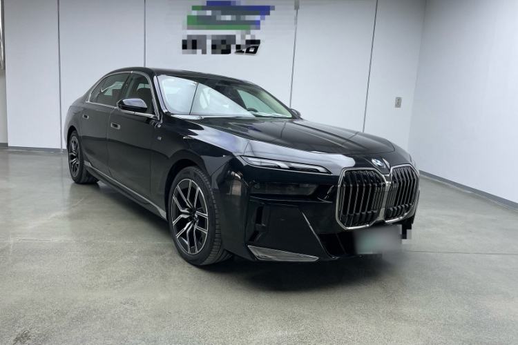 Used BMW 7 Series 2023 735Li M Sport Package
