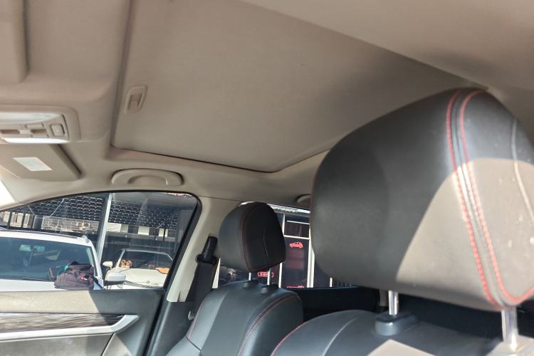 Used Dongfeng Aeolus AX7 2016 1.4T Manual Zhuyue Model
