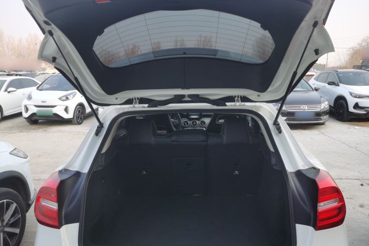 Used Mercedes-Benz GLA 2016 GLA 200 Fashion Model
