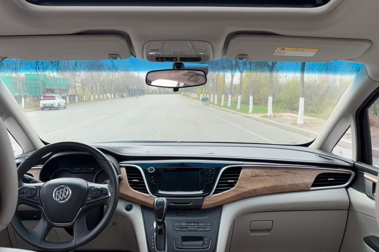 Used Buick GL8 2018 ES 28T Comfort Model China VI Standard