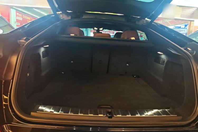 Used BMW X6 2022 Second Facelift xDrive40i Luxury Version M Sport Package
