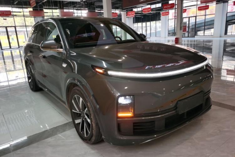 Used Li Auto L8 2023 Pro Model
