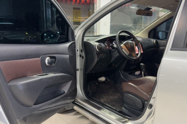 Used Nissan Livina 2015 Jinrui 1.6XV CVT Cool Cafe Edition
