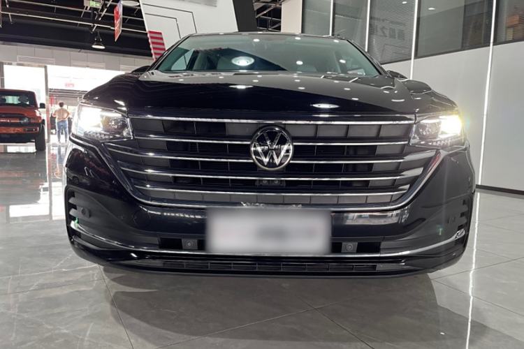 Used Volkswagen Viloran 2020 330TSI Luxury Edition
