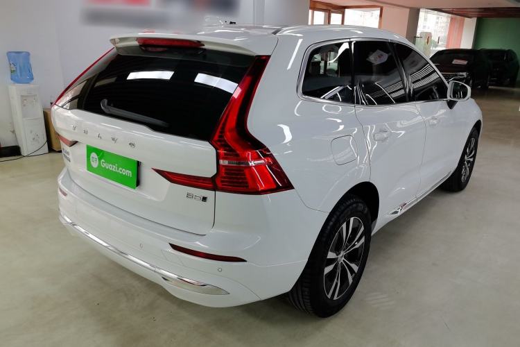 Used Volvo XC60 2024 B5 4x4 Smart Luxury Edition