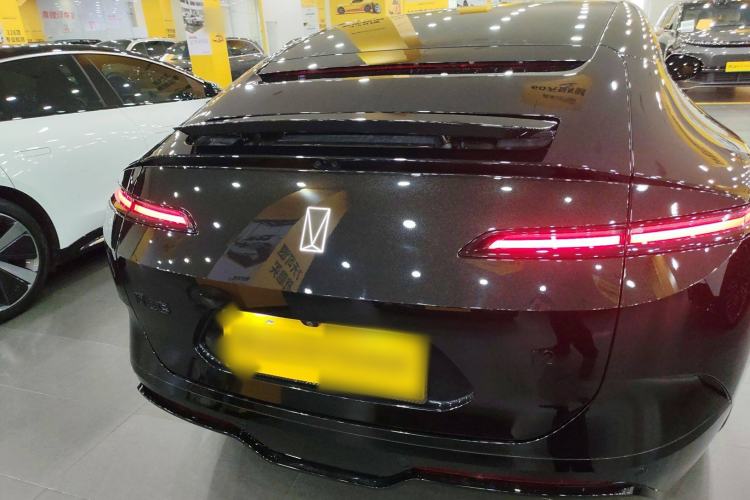 Used  12 2024 700 Three-Laser Rear-Wheel Drive Luxury Edition
