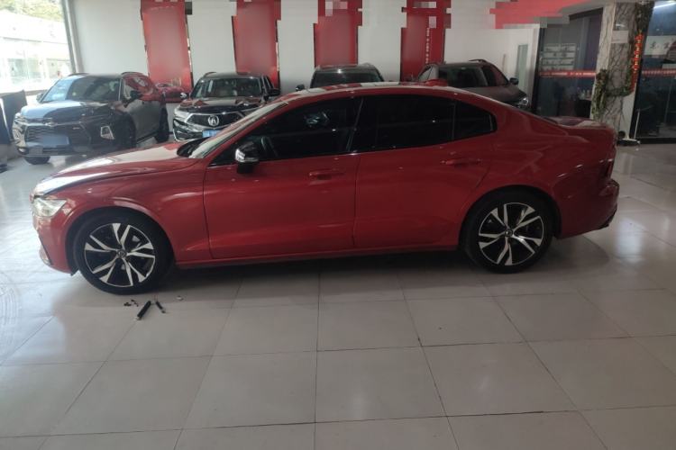 Used Volvo S60 2020 T4 Zhiyuan Luxury Edition