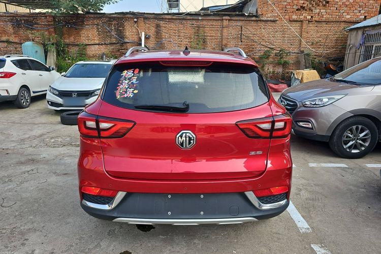 Used MG ZS 2020 Global Bestseller with 1.5L Engine Manual Transmission and a Massive 65-Inch Panoramic Sunroof Version
