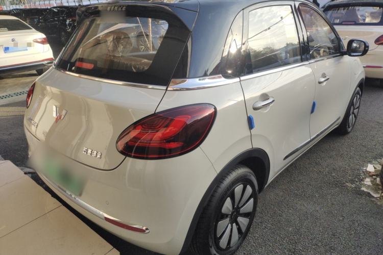 Used Wuling Bingo 2025 333 km Enjoyment Version
