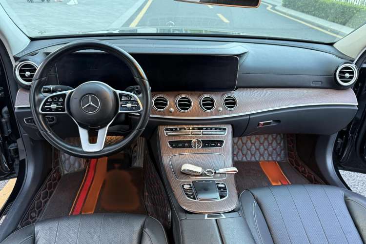 Used Mercedes-Benz E-Class 2019 E 300 L Stylish Model
