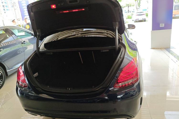 Used Mercedes-Benz C-Class 2015 C 200 L Sport Edition
