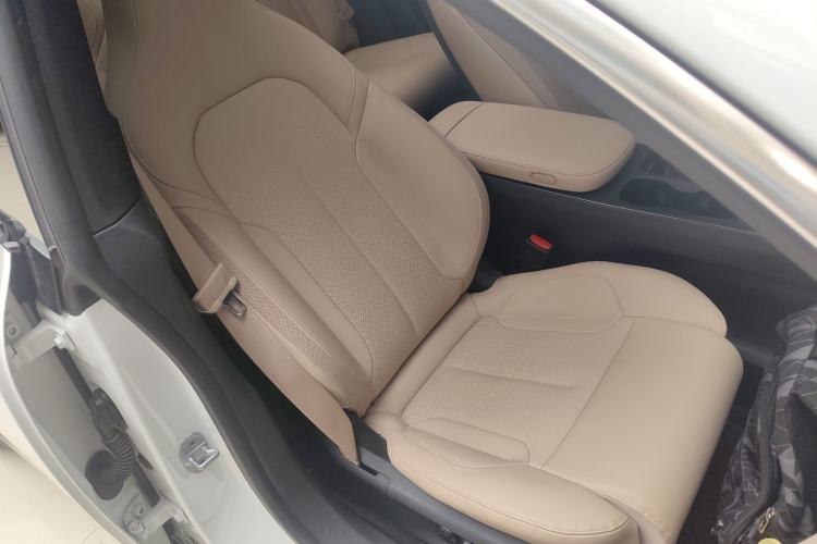 Used Nio ET5T 2023 75 kWh Touring