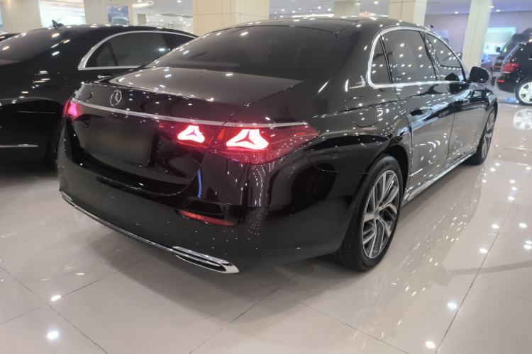 Used Mercedes-Benz E-Class 2025 E 300 L Stylish Model