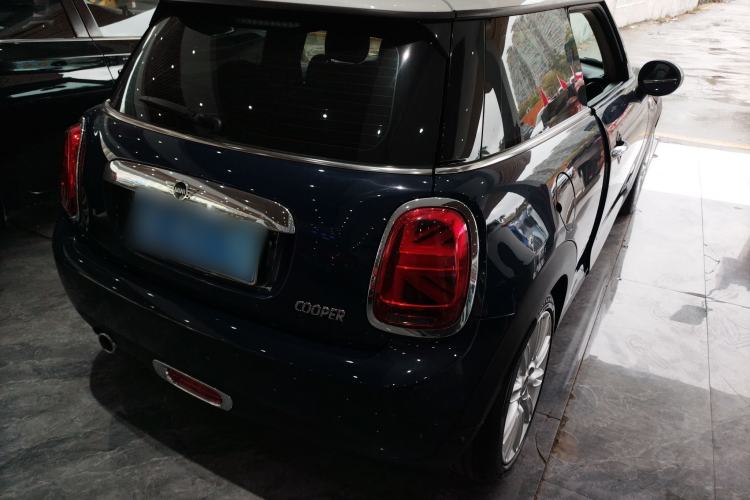 Used MINI MINI 2018 1.5T COOPER Artist