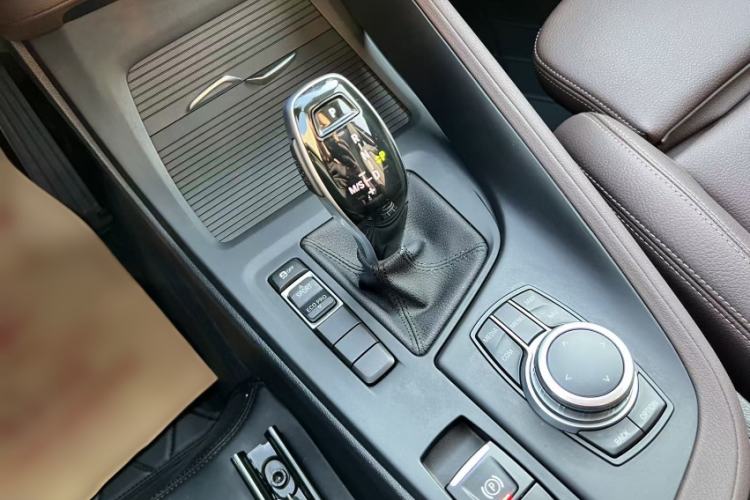 Used BMW X1 2020 sDrive25Li Leading Model
