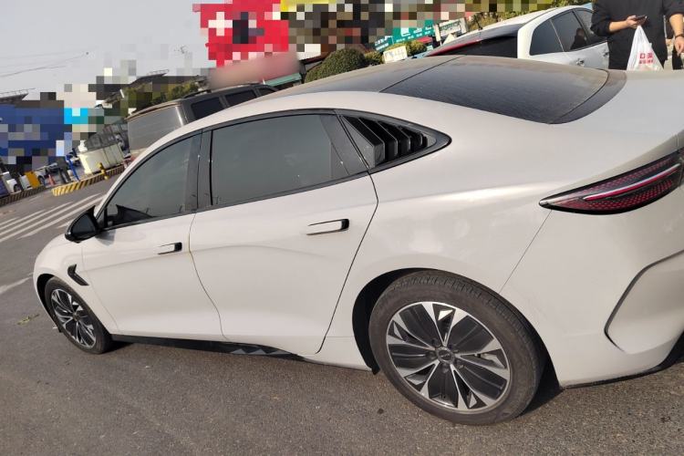 Used BYD Seal 2022 550 km Standard Range Rear-Wheel Drive Prestige Version
