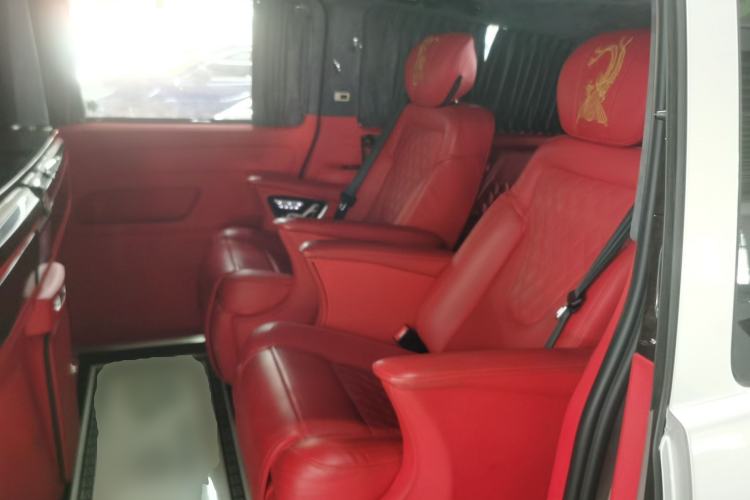 Used Mercedes-Benz Vito 2018 2.0T Business Version China VI Emission Standard
