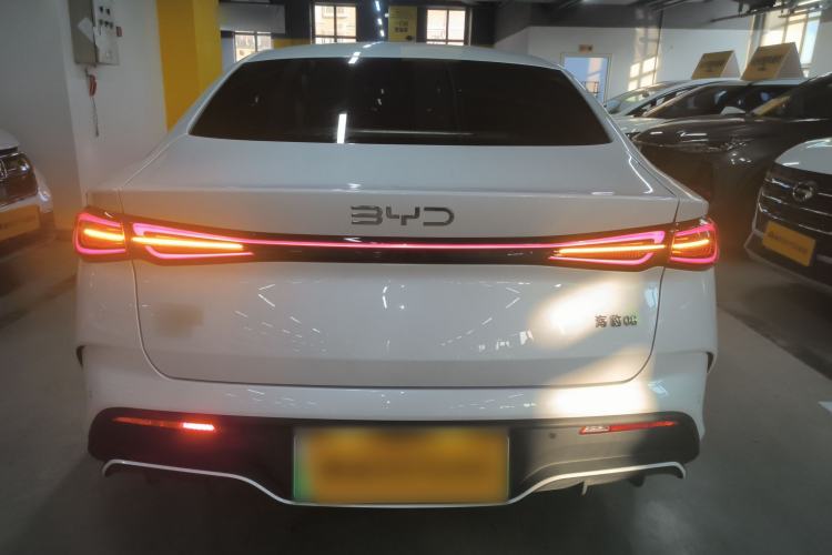 Used BYD Seal 06 New Energy 2024 DM-i 80KM Luxury Model
