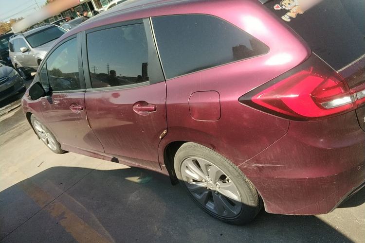 Used Honda Jade 2017 1.8L automatic Comfort version 5 seats
