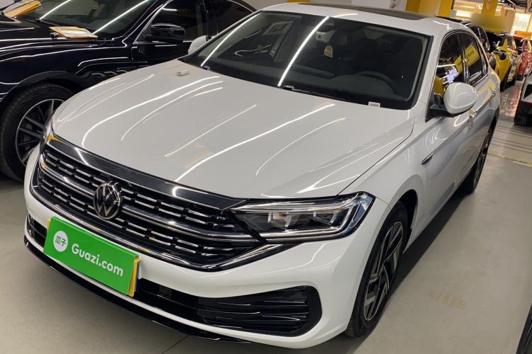 Used Volkswagen Sagitar 2025 Revised 300TSI DSG Excellence Edition