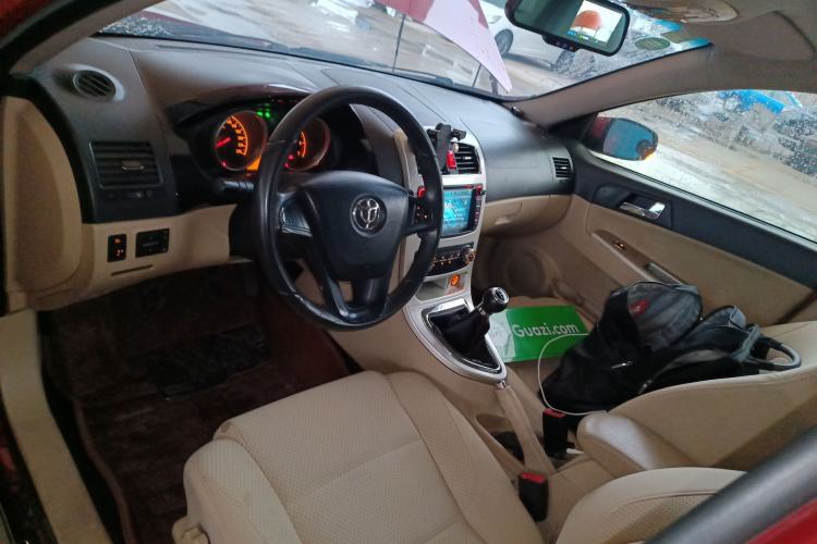 Used Brilliance H330 2013 1.5L Manual Luxury Model
