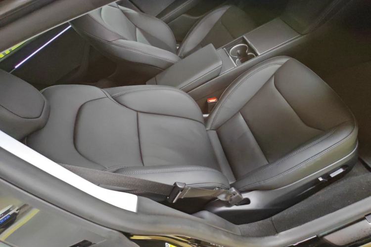 Used Tesla Model 3 2023 Long-Range All-Wheel-Drive Version
