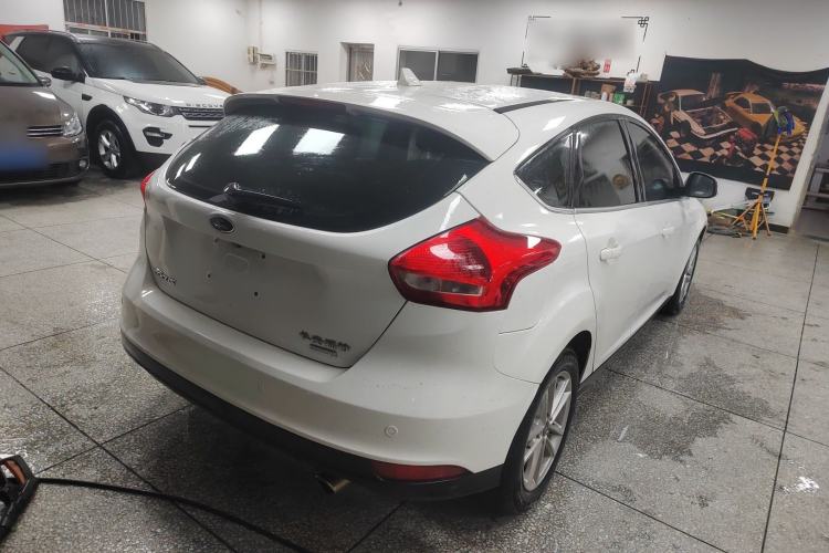 Used Ford Focus 2018 Hatchback Classic EcoBoost 180 Automatic Elite Model
