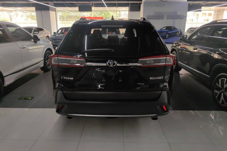 Used Toyota Wildlander 2023 2.0L CVT Two-Wheel Drive Luxury PLUS Edition
