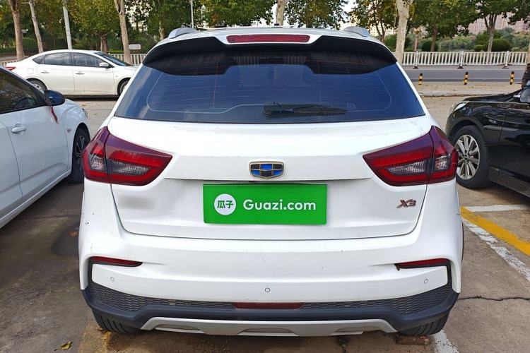 Used Geely Auto Vision X3 2019 Upgraded Model 1.5L CVT Elite Version
