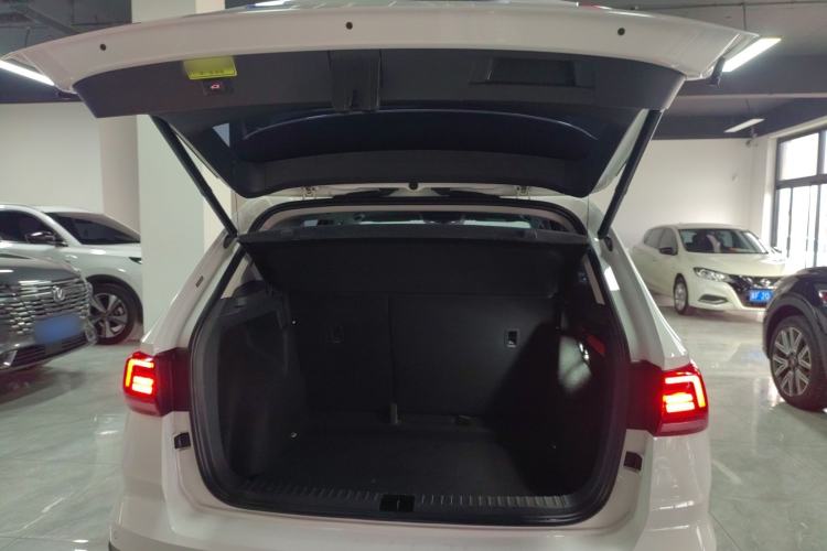 Used Volkswagen Tharu 2021 280TSI Two-Wheel-Drive Luxury Plus Edition
