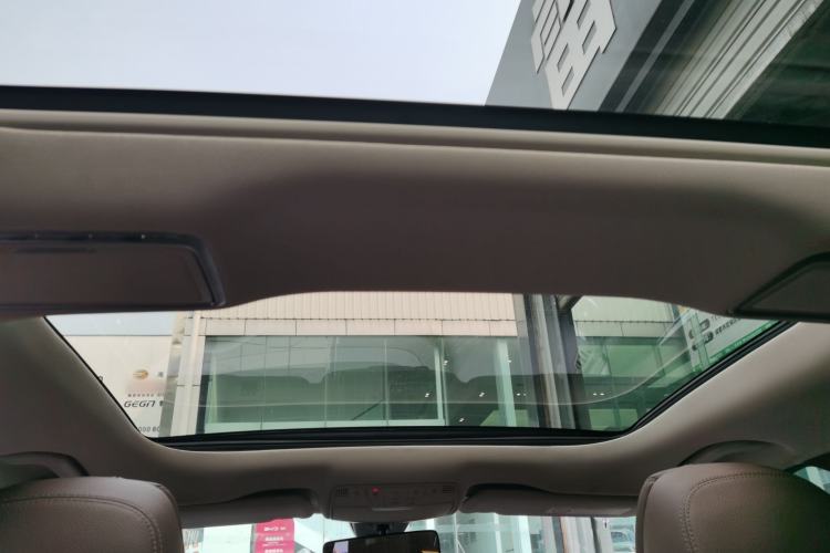 Used Mercedes-Benz E-Class 2023 Facelift E 260 L