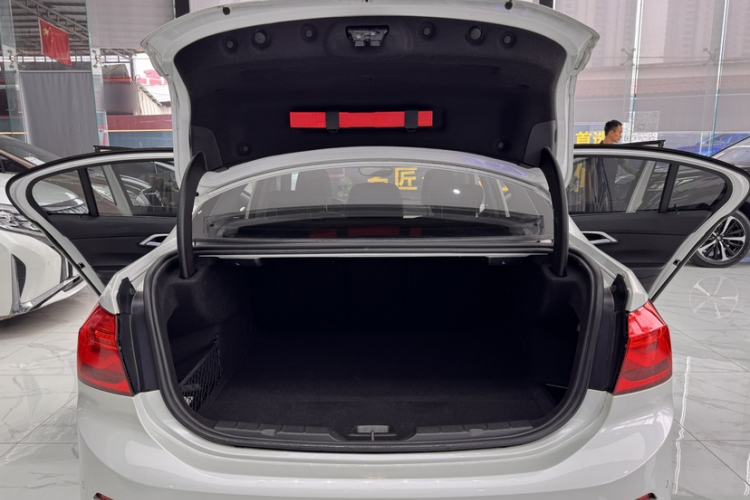 Used BMW 1 Series 2017 120i Design Package Model
