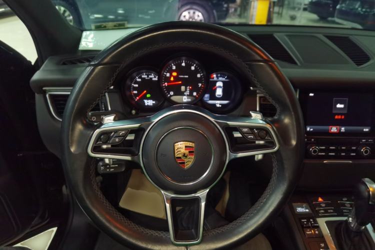 Used Porsche Macan 2017 Macan 2.0T
