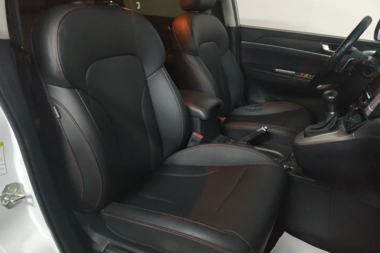 Used Haval M6 2018 1.5T DCT Two-Wheel Drive Elite Model
