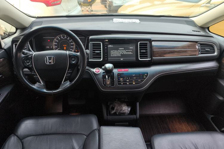 Used Honda Elysion 2016 2.4L Luxury Edition