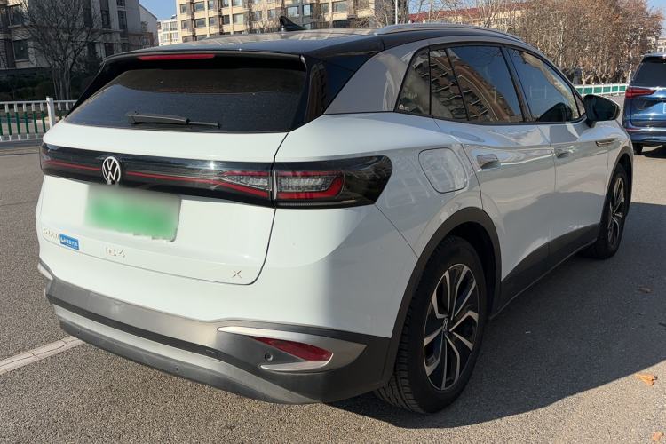 Used Volkswagen ID.4 X 2021 Pure Edition
