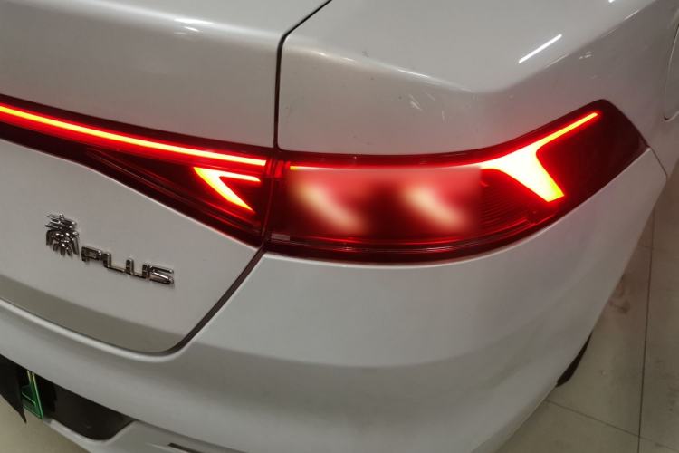 Used BYD Qin PLUS 2021 EV 500KM Luxury Model
