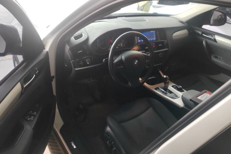 Used BMW X3 2016 sDrive20i
