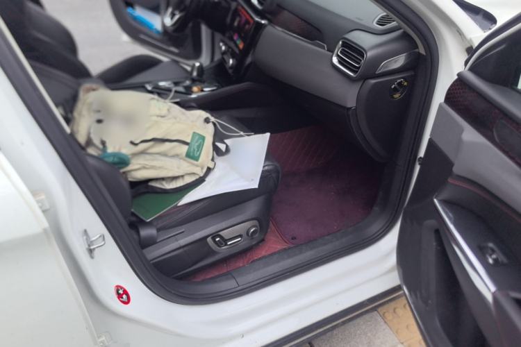 Used Lynk & Co 02 2018 1.5T DCT Two-Wheel Drive Pro Version China V Emission Standard
