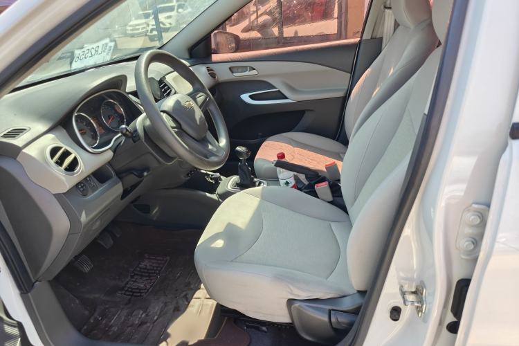 Used Chevrolet Sail 2015 Sail 3 1.5L Manual with Ideal Sunroof Edition
